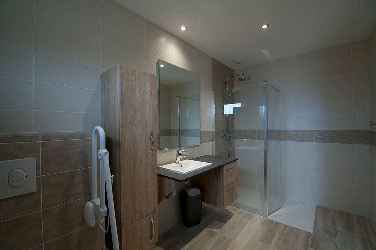 Easy ride Der - SDB Chambre 4