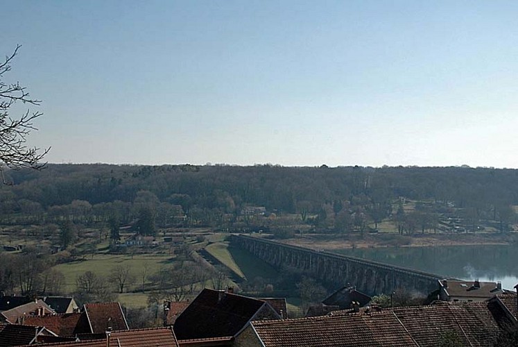 Chambre d'hôte Bijonsinhuis à Saint-Ciergues