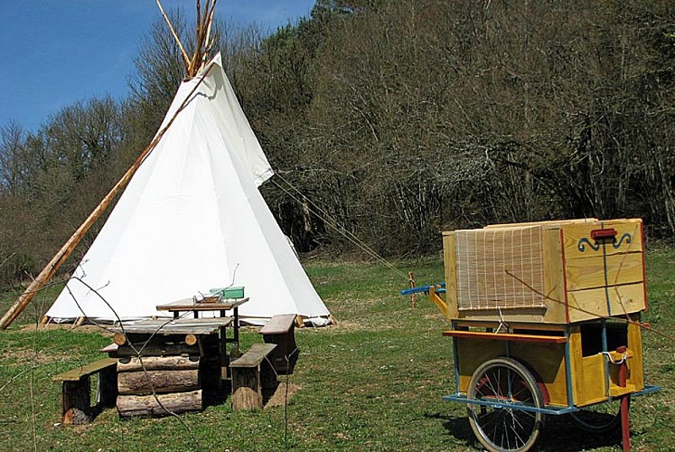 Tipi de l'Herberie de la Tille