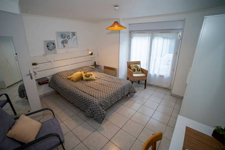 meuble-edelweiss-sandra-neveux-bourbonne-les-bains-1