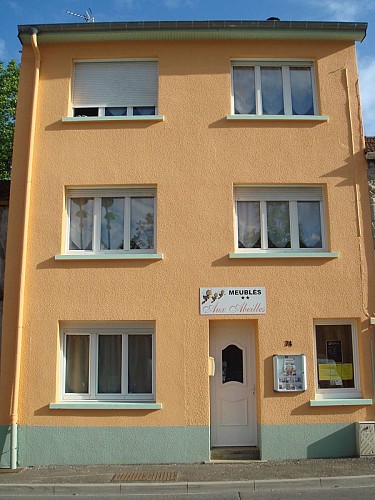 meuble-aux-abeilles-bourbonne-les-bains-8-maillard-eric