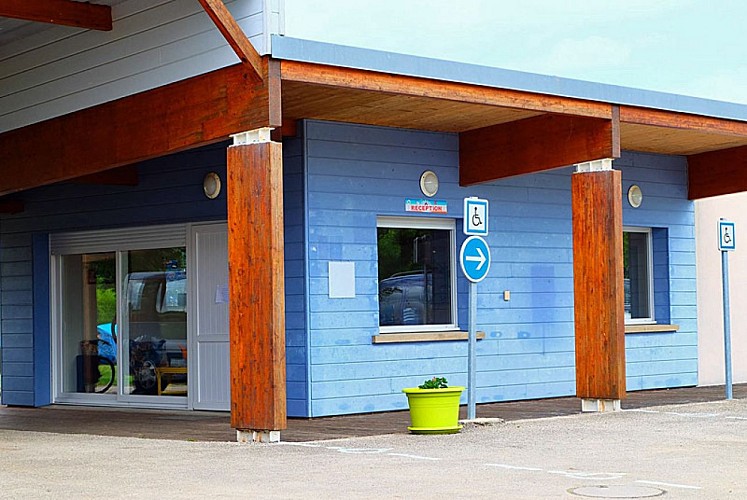 Camping du lac de Villegusien