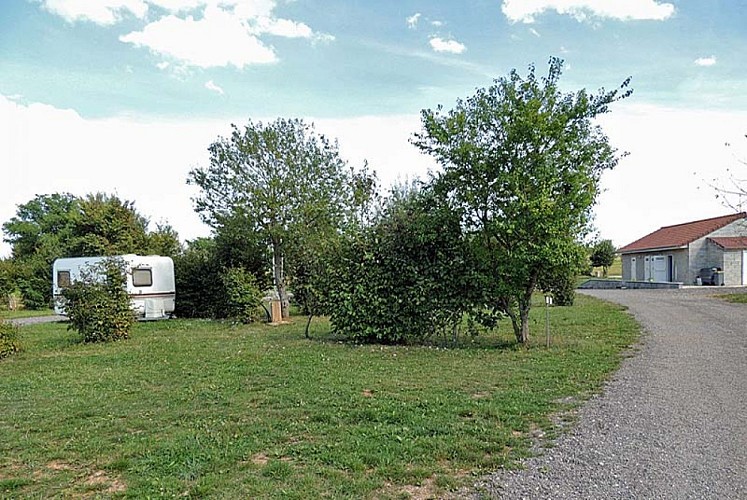 Camping de la Croisée à Flagey