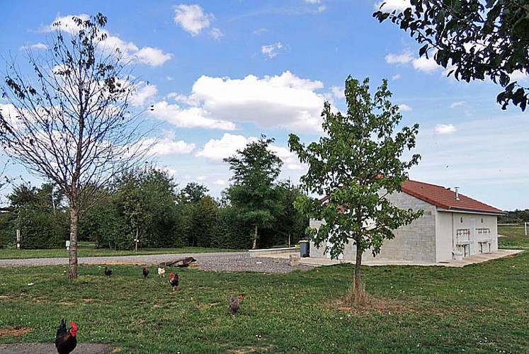 Camping de la Croisée à Flagey