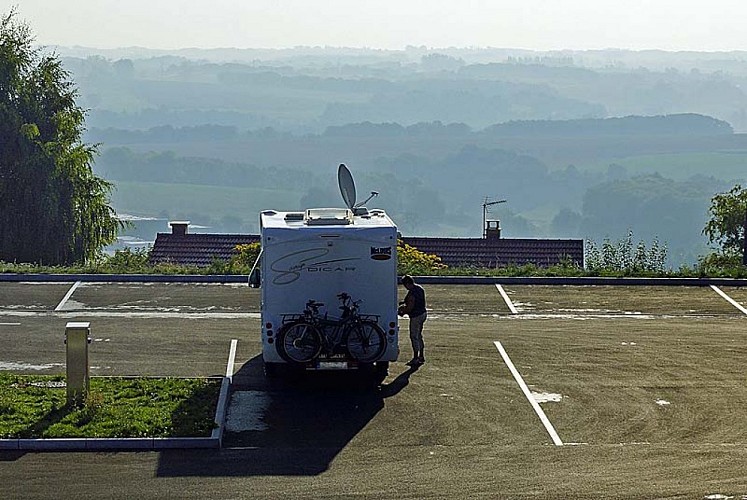 Aire de Camping-Car du Grand-Langres