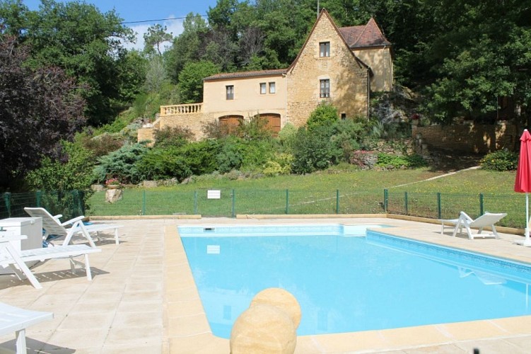 LA MAISON D'ELINA-PISCINE