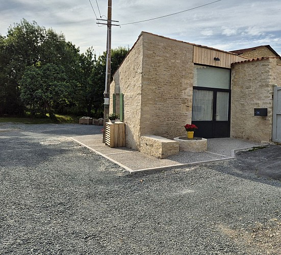 1-L'entrée du gîte