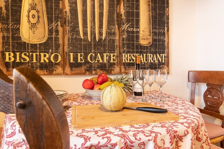 appart-hotel-townhouse-trouville-suite-5-cuisine-epace-manger-beaux-arts-02-22_BAB8070