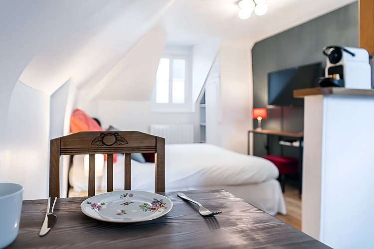 No-7-studio-3rd-etage-0081_TownHouse-Trouville-BAB05740