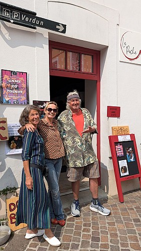 Le Poche, café théâtre