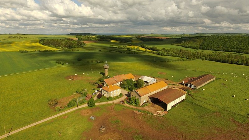 vue aérienne de notre ferme