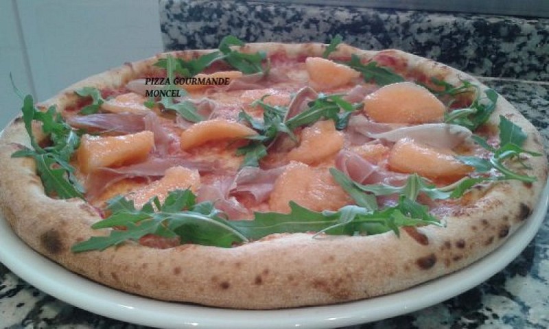 Pizza gourmande