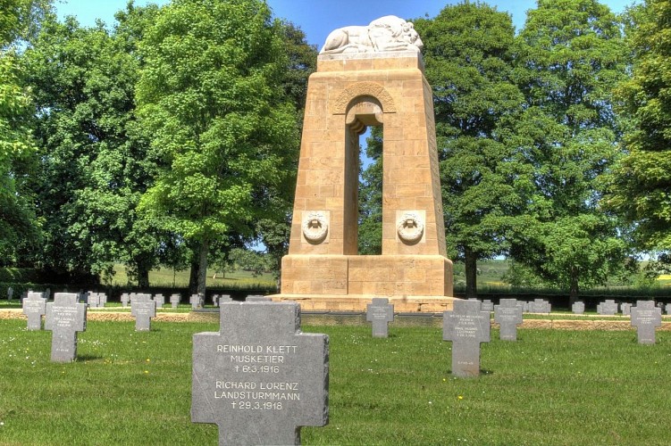 Cimetière militaire allemand Pierrepont