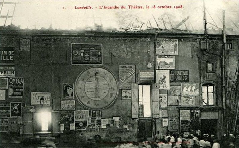 THEATER VON LUNEVILLE