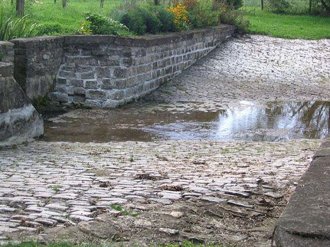 THE GUE-OIR IN VAUCOURT VILLAGE