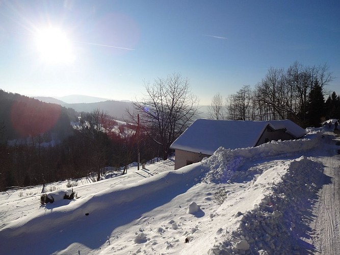 Départ de balades en raquettes