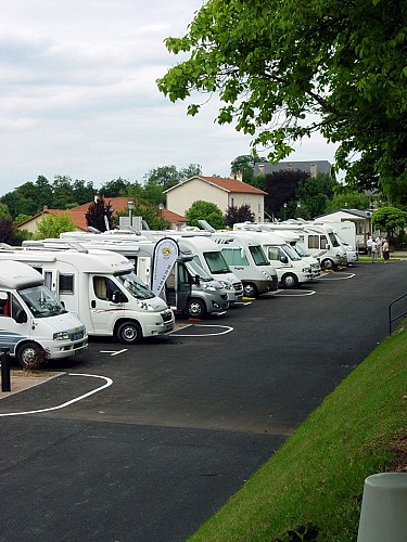 Aire de camping-car