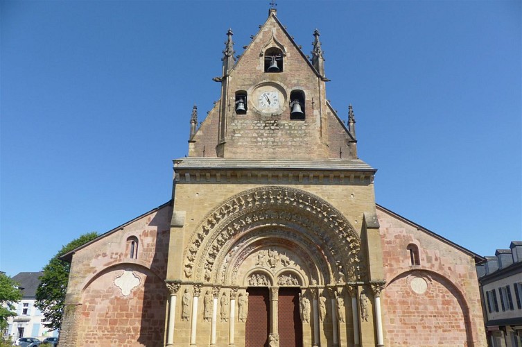 Morlaàs église sainte foy rognée