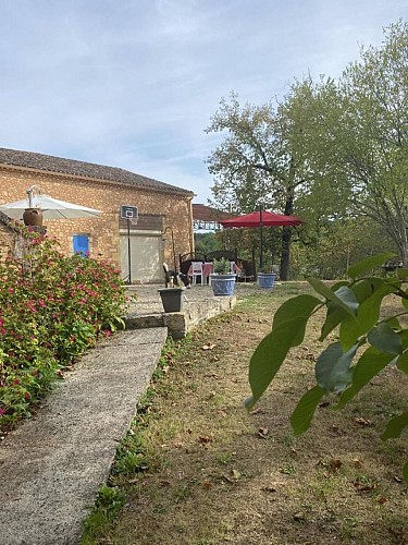 HLOAQU047V50KQH9-SALLES-TautyBas-photo15