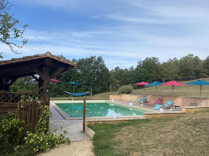 HLOAQU047V50KQH9-SALLES-TautyBas-photo1