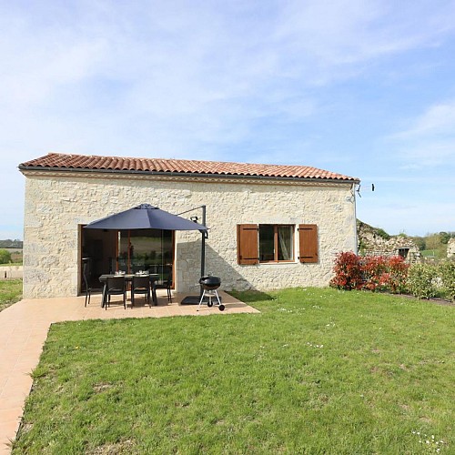 HLOAQU047V50KQI1-StEUTROPEdeBORN-VerrieJaune-photo14