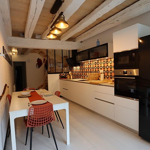 HLOAQU047V50KV6U_LAPARADE_29bis_photo2