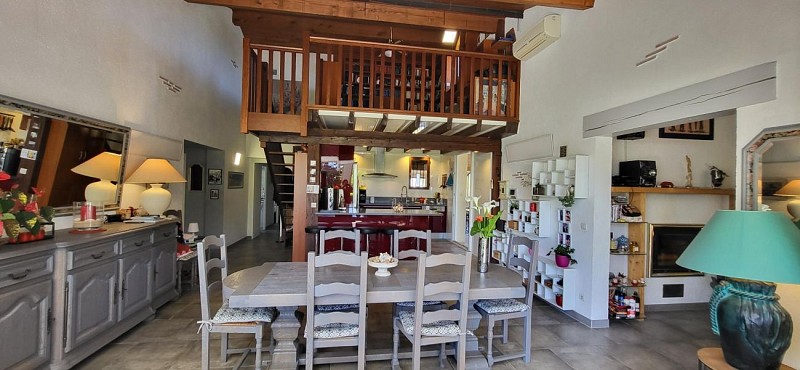 HLOAQU047V50KV7X_SaintHilaireLusignan_Garenne_photo4