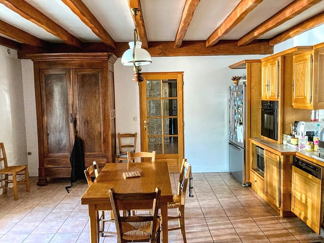 7151bef5-d8bc-40ea-89f9-d0aeedd0cf73