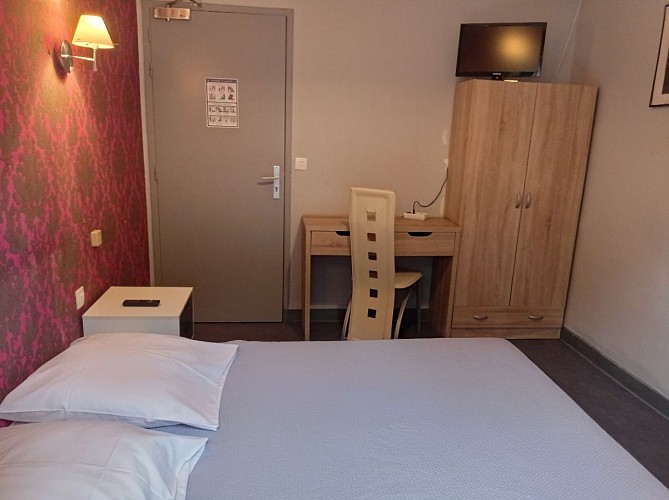 hotel-moderne-vire-normandie-chambre 6-3