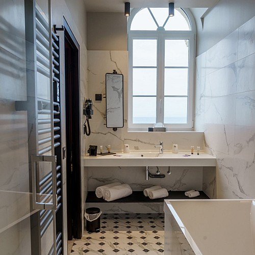 hotel-de-la-plage-salle-de-bain-gaspard