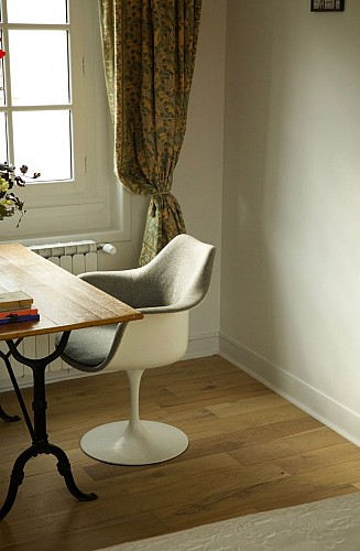 BOIS SACRE bureau chambre