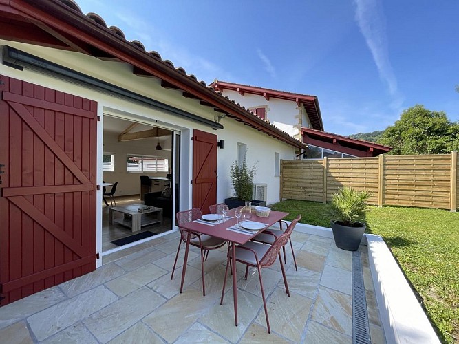 -saint-pee-sur-nivelle-luma-cote-basque--ref--G152300