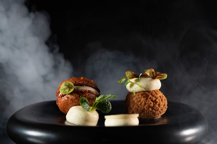 JULIEN JOLY TRAITEUR