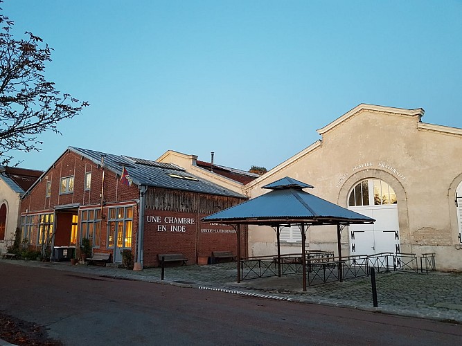 Cartoucherie - Théâtre du Soleil