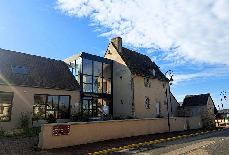 18478976117778556142