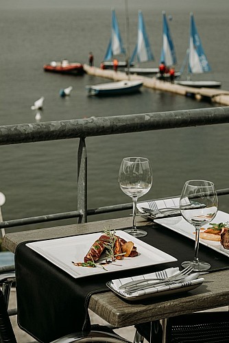 Vue de la terrasse à "Le Tri-Marrants" à Froidchapelle