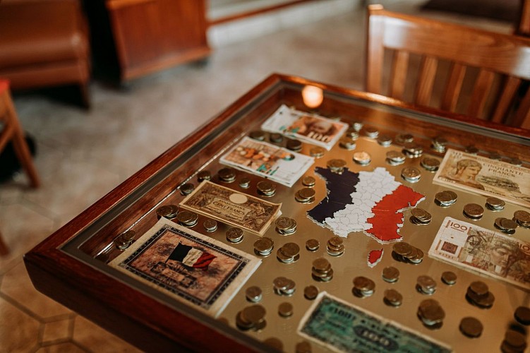 Tafel in Casino brouwerij in Chimay