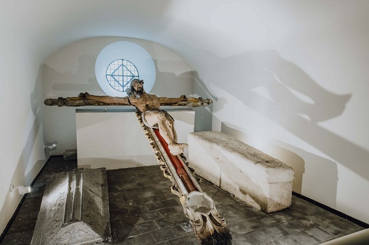 Collégiale Saint-Ursmer à  Lobbes