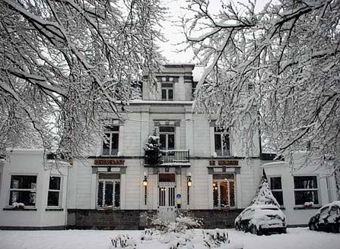 Le-melrose-nismes-ext