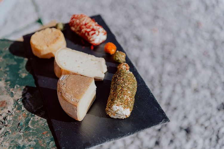 Cheese board at La Ferme Des Queuwys in Froidchapelle