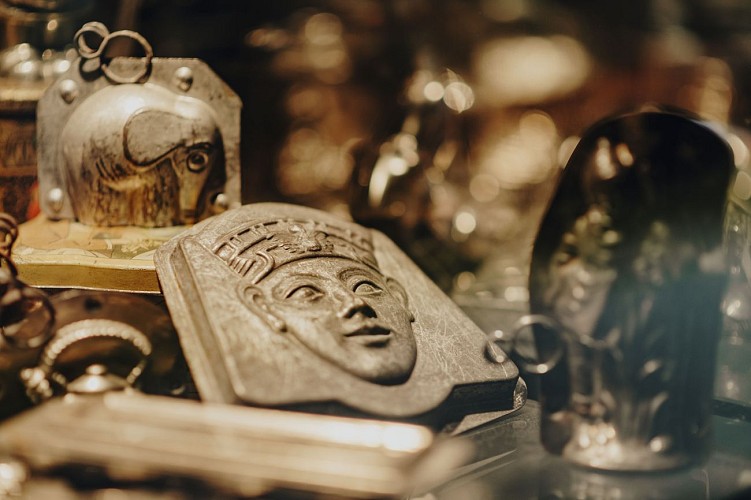 Gietvormen voor chocolade in Vanlieff's chocolaterie in Walcourt