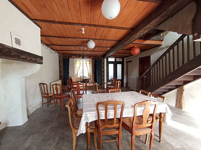 Air de Monade - scène - Salle à manger