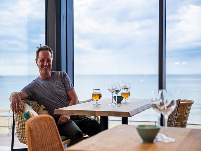 ineluctable-restaurant-luc-sur-mer-credit-agence-smack (3)