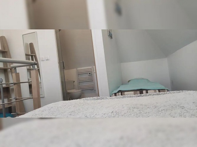 le-petit-gite-d-angelique-norville-meuble-8