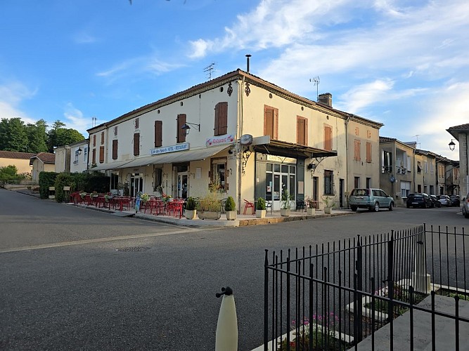 Bar -Hôtel- Restaurant Ernesto