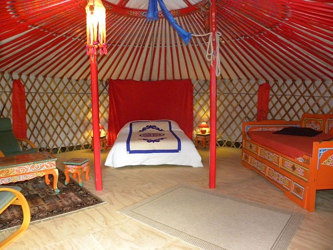 Yourte du Bois du Puits