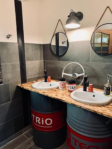 Le Vintage Loft Garage - salle d'eau