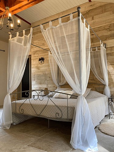 CHO_Les eaux vives_Manaurie_Chambre la source_octobre 2024