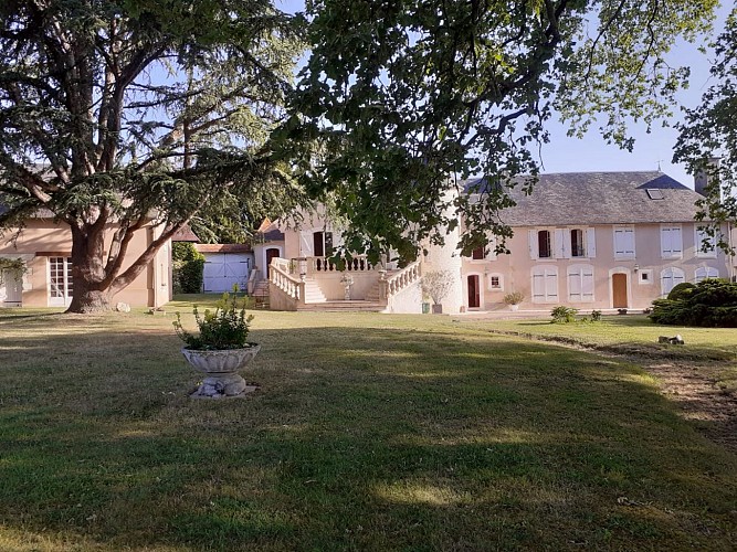 Grand parc calme et reposant