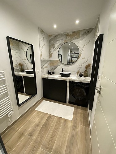 Le secret du parc des remparts_Photo 07 - SDB